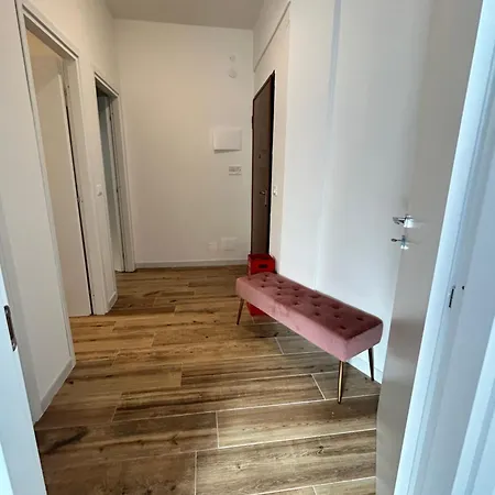 Pop House Apartment *