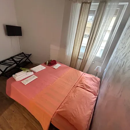 Pop House Apartment *